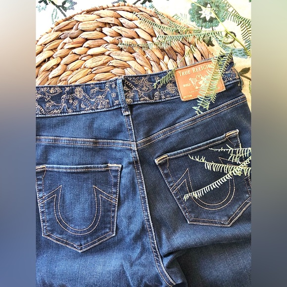 True Religion Caia Ultra High Rise Super Skinny Jeans - Picture 4 of 10